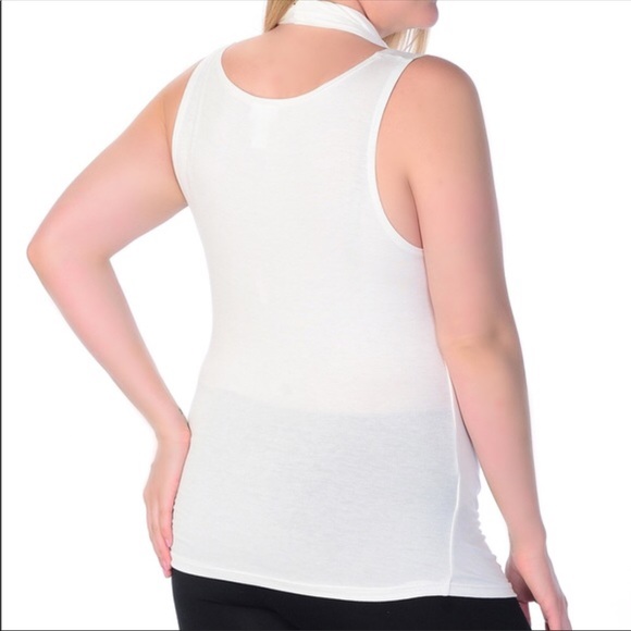 SLEEVELESS PLUS-SIZE DRAPE BLOUSE! - Picture 3 of 3